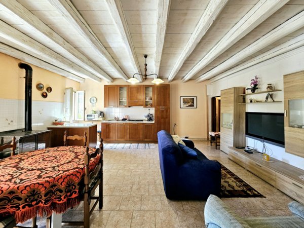 casa indipendente in vendita a Merlara