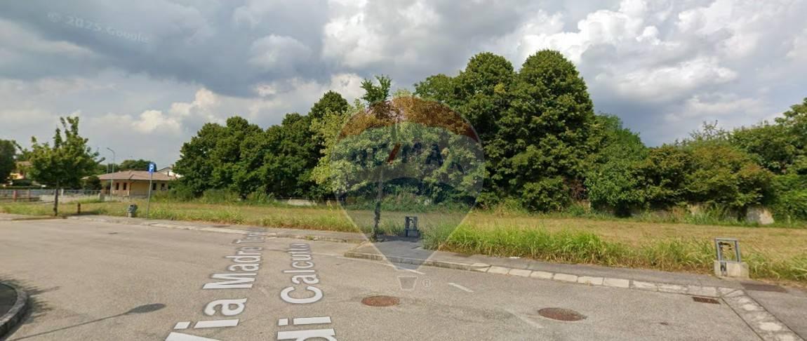 terreno edificabile in vendita a Merlara