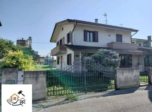 appartamento in vendita a Merlara