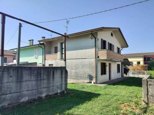 appartamento in vendita a Merlara