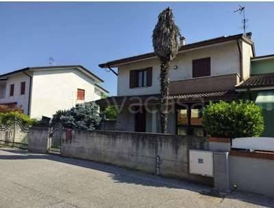 appartamento in vendita a Merlara