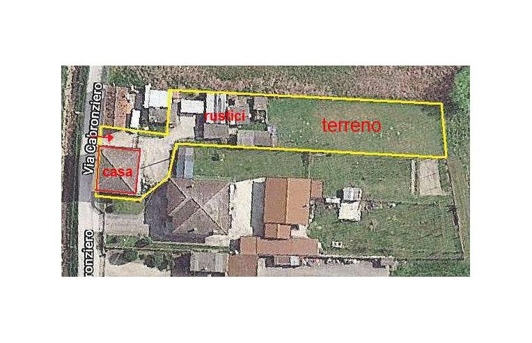 casa indipendente in vendita a Merlara