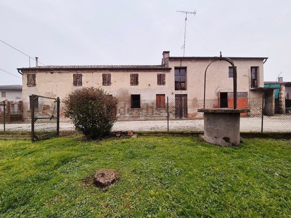 appartamento in vendita a Merlara