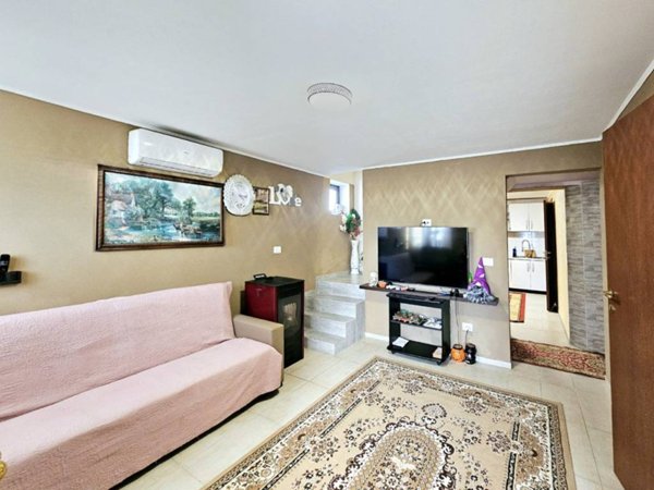 casa indipendente in vendita a Merlara