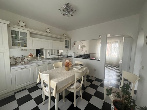 casa indipendente in vendita a Merlara