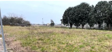 terreno edificabile in vendita a Merlara