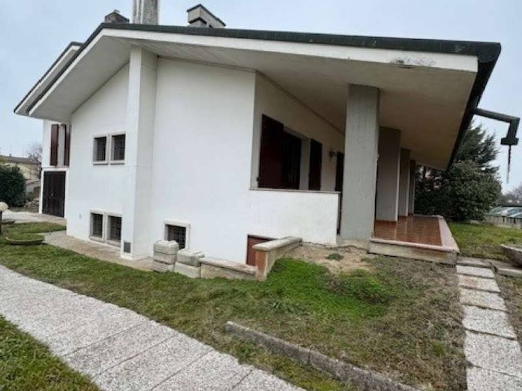 casa indipendente in vendita a Mestrino