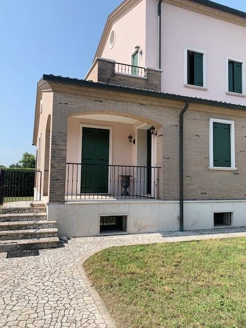 casa indipendente in vendita a Mestrino in zona Lissaro