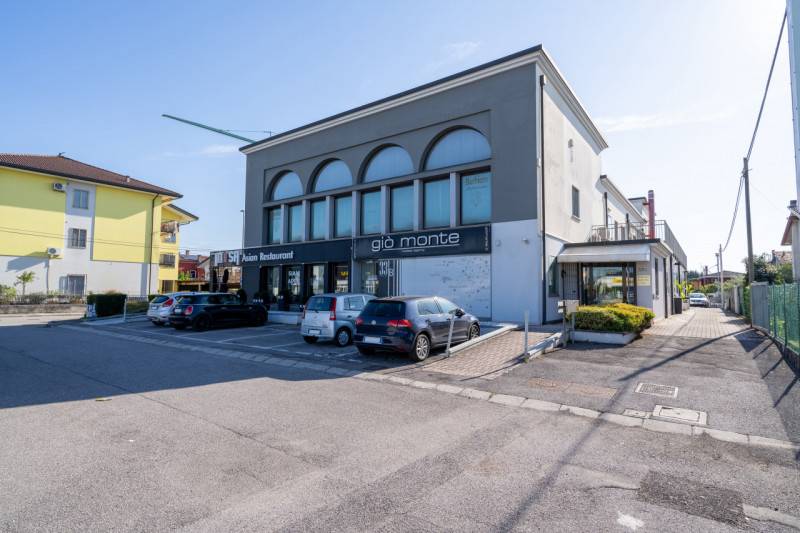 negozio in vendita a Mestrino