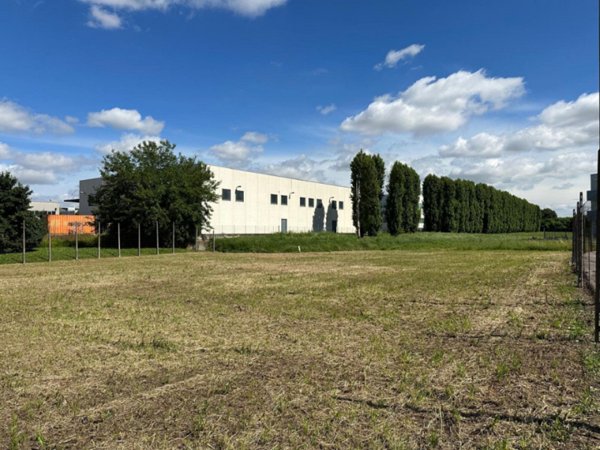 terreno edificabile in vendita a Mestrino
