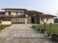 casa indipendente in vendita a Mestrino