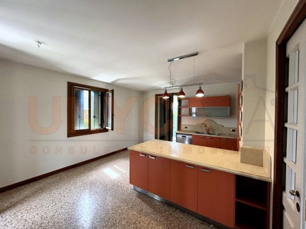 casa indipendente in vendita a Mestrino in zona Lissaro