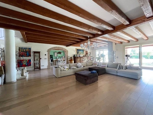 casa indipendente in vendita a Mestrino