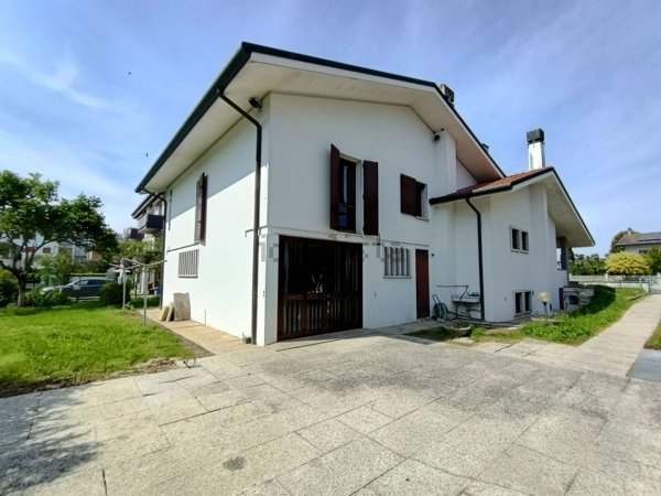 casa indipendente in vendita a Mestrino