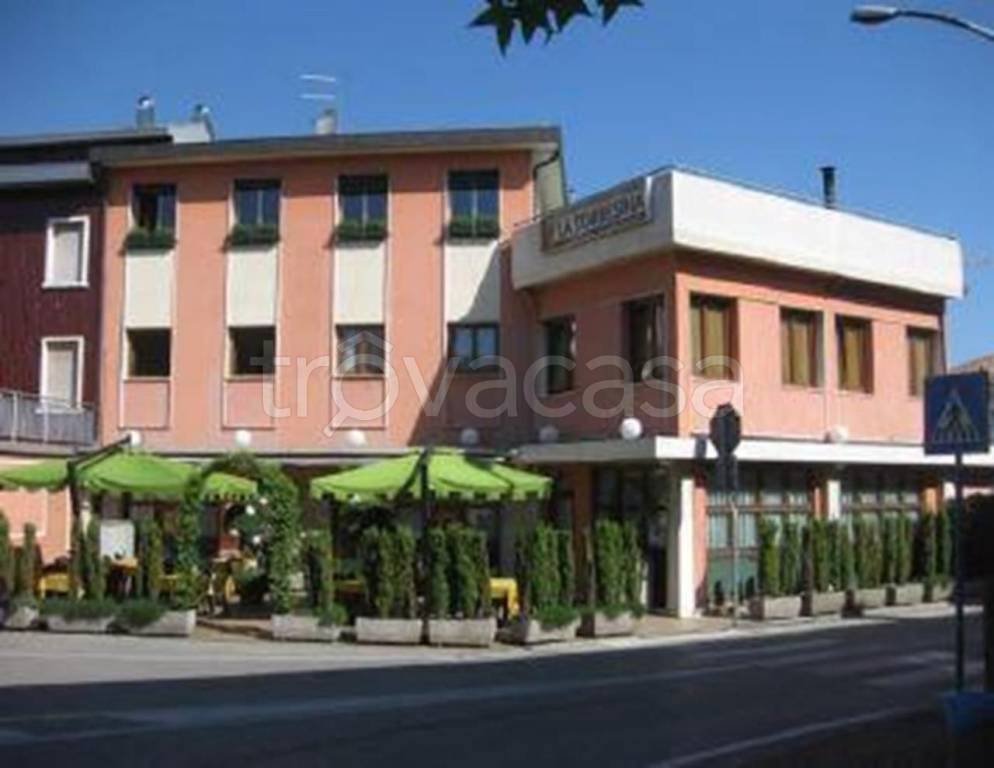 negozio in vendita a Mestrino