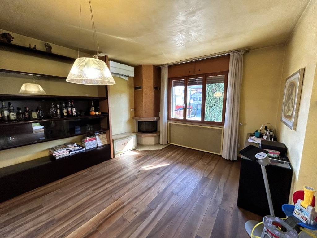 casa indipendente in vendita a Mestrino