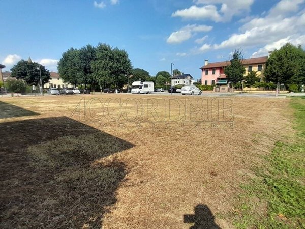 casa indipendente in vendita a Mestrino in zona Lissaro