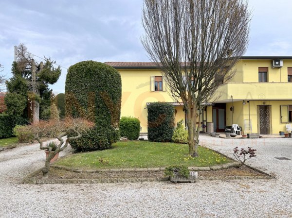 casa indipendente in vendita a Mestrino