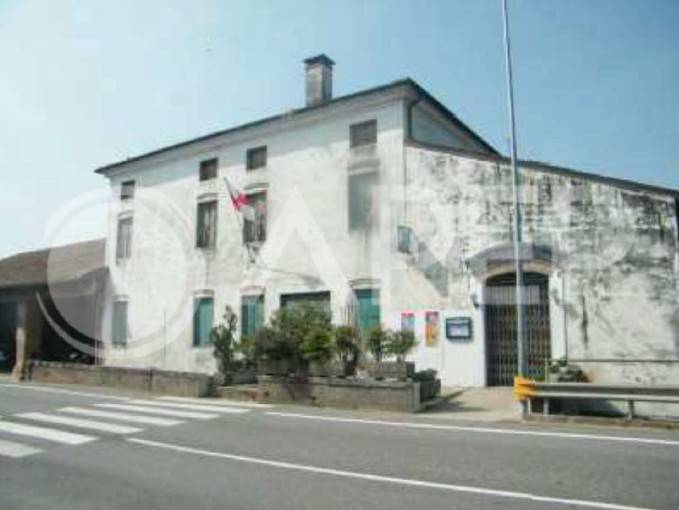 negozio in vendita a Mestrino in zona Arlesega