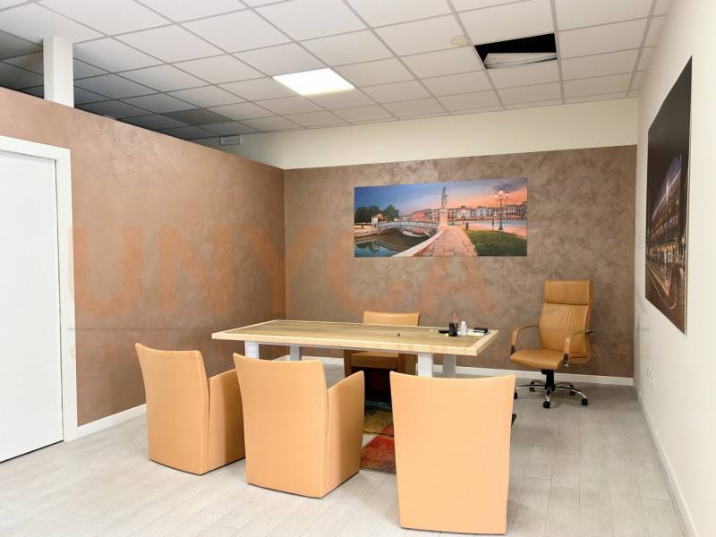 negozio in vendita a Mestrino