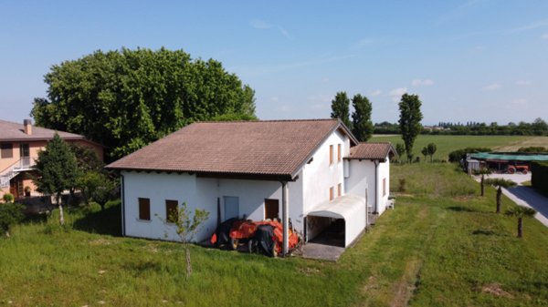 casa indipendente in vendita a Mestrino