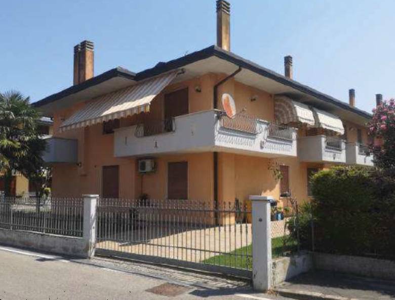 appartamento in vendita a Mestrino in zona Arlesega