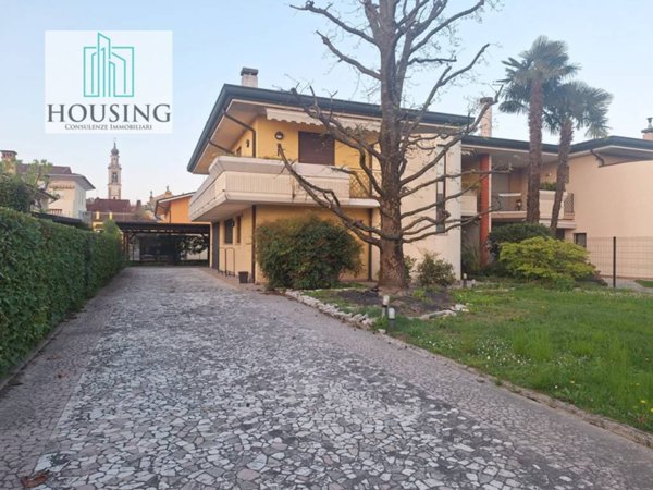 casa indipendente in vendita a Mestrino
