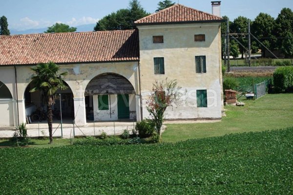 casa indipendente in vendita a Mestrino in zona Lissaro