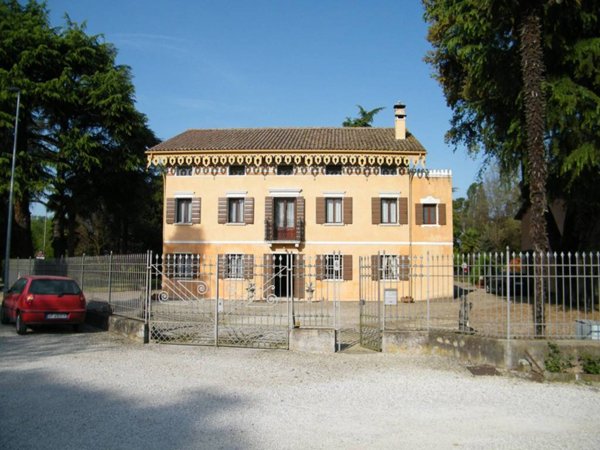 casa indipendente in vendita a Mestrino