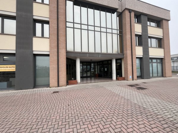 ufficio in vendita a Mestrino in zona Lissaro
