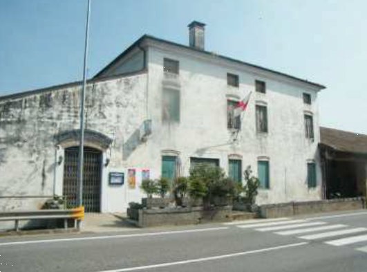 locale di sgombero in vendita a Mestrino in zona Arlesega