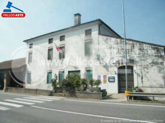 negozio in vendita a Mestrino in zona Arlesega