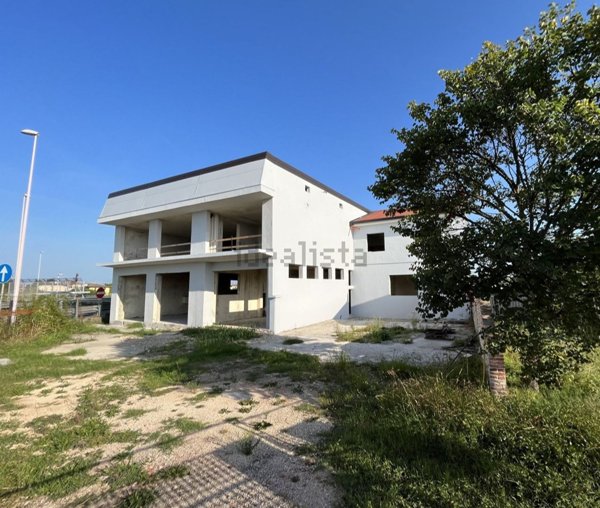 negozio in vendita a Mestrino