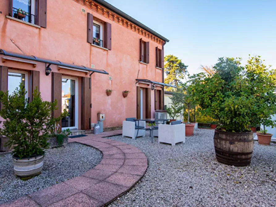 casa indipendente in vendita a Mestrino in zona Arlesega