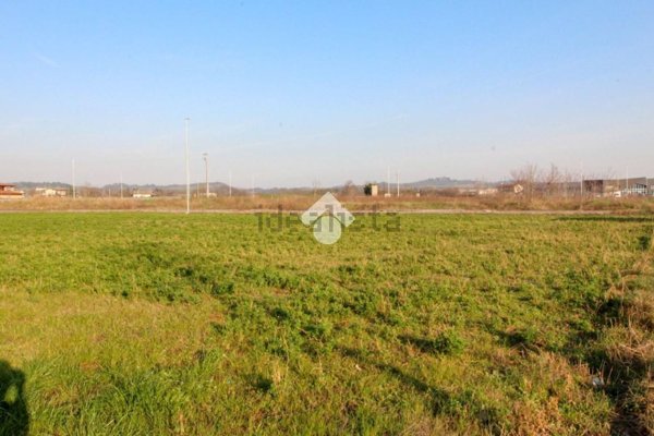 terreno edificabile in vendita a Mestrino