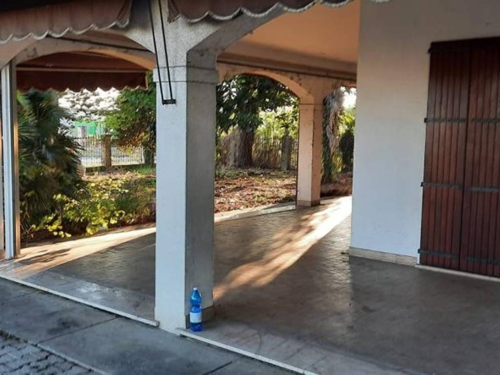 casa indipendente in vendita a Mestrino