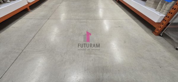 capannone in vendita a Mestrino