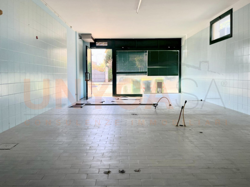 negozio in vendita a Mestrino