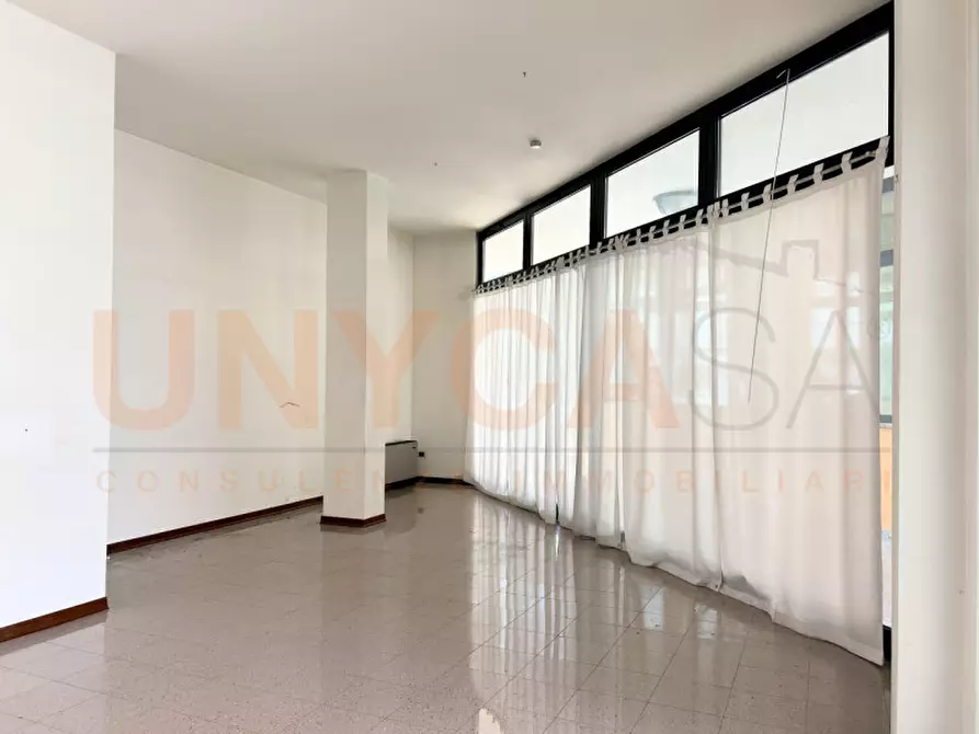 negozio in vendita a Mestrino in zona Arlesega