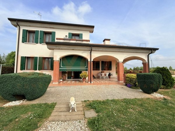 casa indipendente in vendita a Mestrino