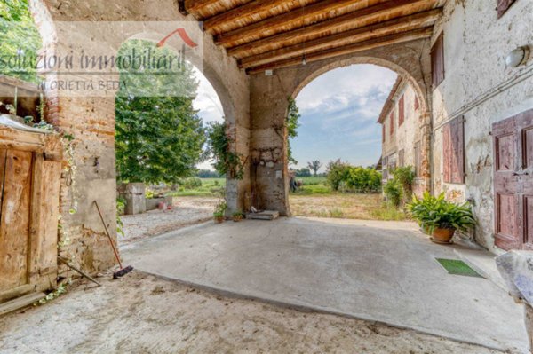 casale in vendita a Mestrino in zona Arlesega