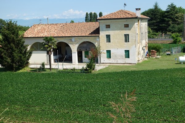 casale in vendita a Mestrino in zona Lissaro