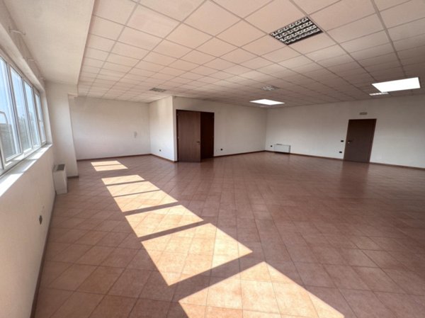 ufficio in vendita a Mestrino