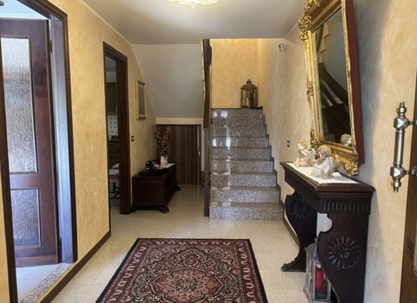 casa indipendente in vendita a Mestrino