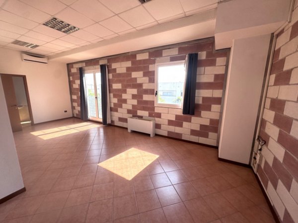 ufficio in vendita a Mestrino