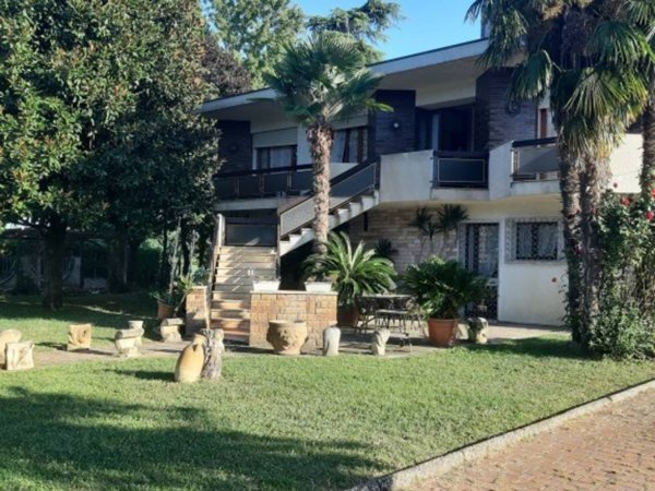 casa indipendente in vendita a Monselice