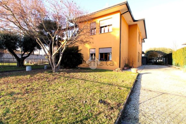 casa indipendente in vendita a Monselice