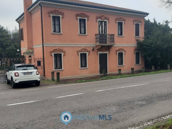 casa indipendente in vendita a Monselice