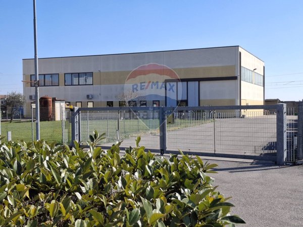capannone in vendita a Monselice