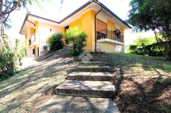 casa indipendente in vendita a Monselice